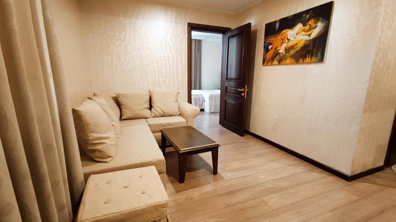 Smith's Boutique Hotel
